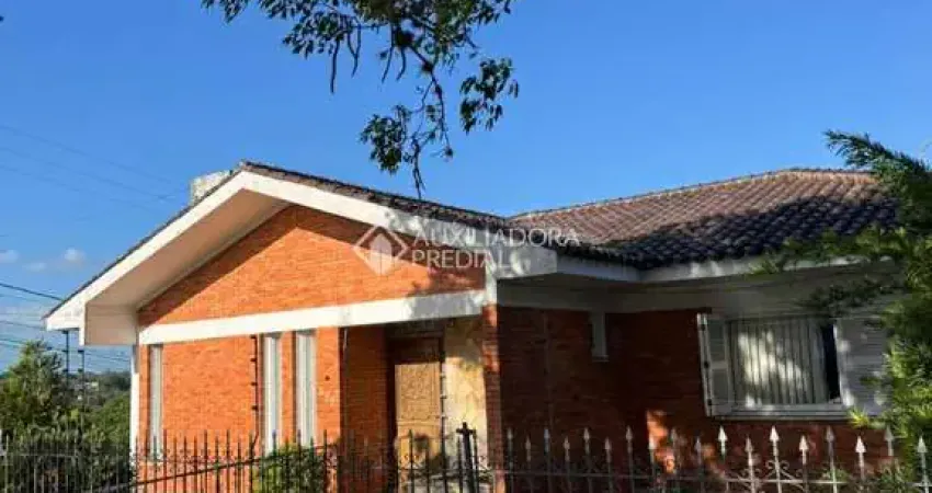 Casa com 3 quartos à venda na Rua Açores, 377, Tarumã, Viamão