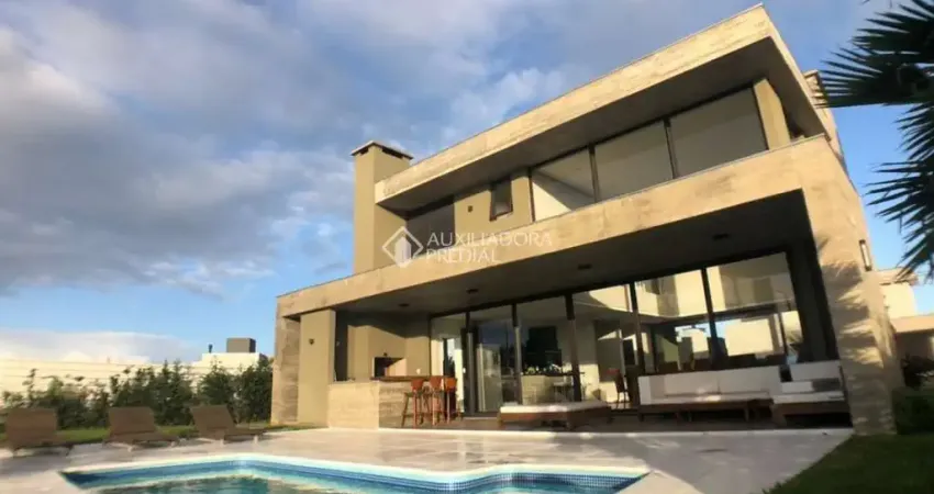 Casa em condomínio fechado com 4 quartos à venda na Avenida Paraguassu, 19, Centro, Xangri-Lá