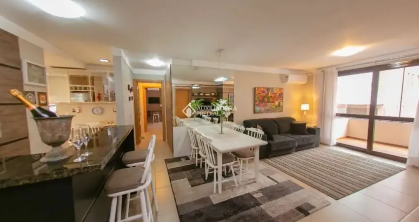 Apartamento com 3 quartos à venda na Aquilino Libardi, 130, Centro, Gramado