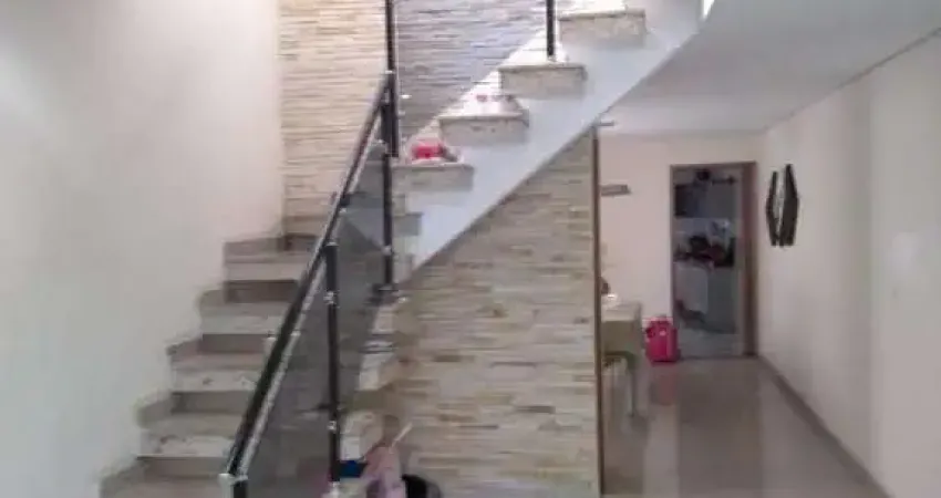 Sobrado 3 dormitórios sendo 3 suítes – R$1.050.000,00