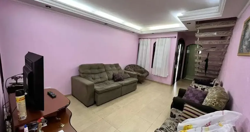 Sobrado à à venda 4 quartos quartos em Santo André - 1.400.000,00