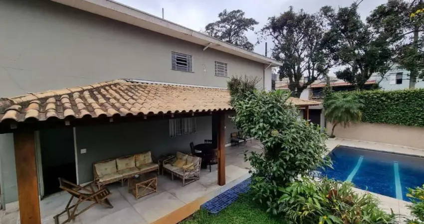 Sobrado à à venda 3 quartos quartos em São Caetano do Sul - 1.900.000,00