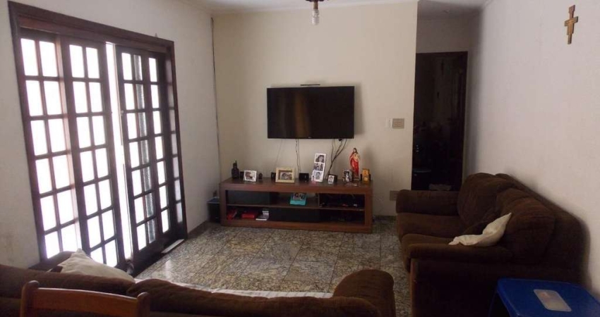 Sobrado à à venda 2 quartos quartos em Santo André - 480.000,00