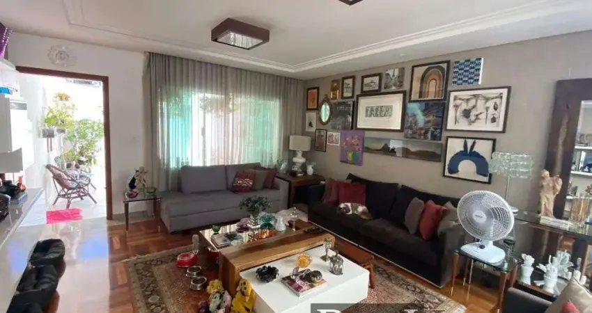 Sobrado à à venda 3 quartos quartos em Santo André - 1.250.000,00