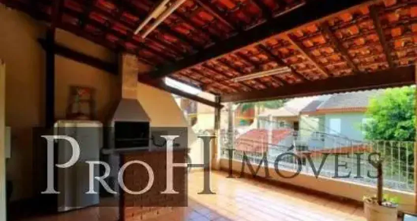 Sobrado à à venda 3 quartos quartos em Santo André - 739.000,00