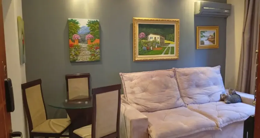 Apartamento à venda no Gonzaga – 2 dormitórios, garagem demarcada