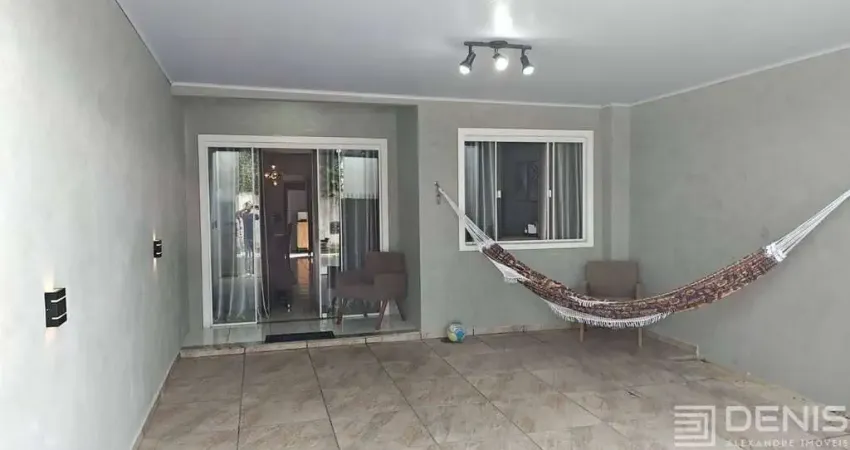 Linda Casa - Averbada - 2 Qt - Área c/ Churrasqueira - São Vicente - Itajaí/SC