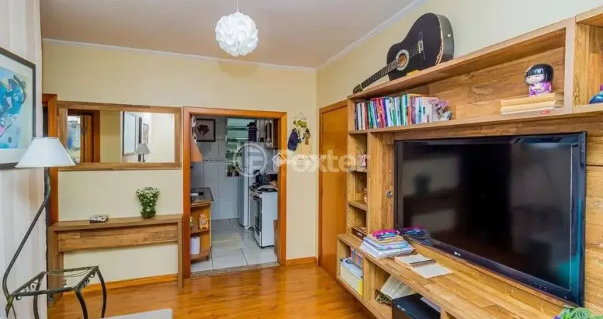 Apartamento com 2 quartos à venda na Rua Roque Calage, 260, Passo da Areia, Porto Alegre