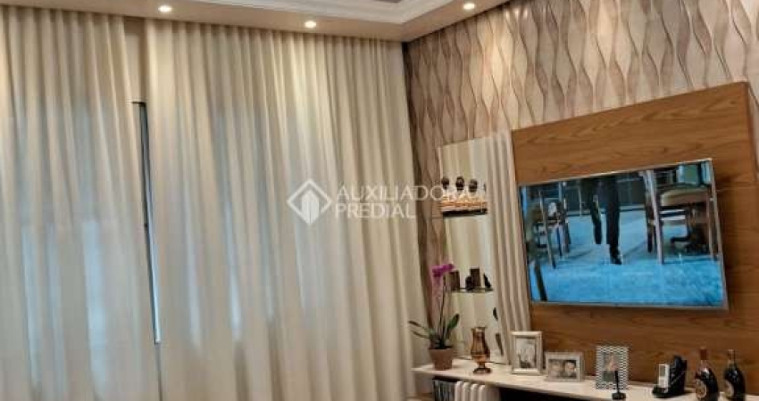 Apartamento com 3 quartos à venda na Rua Doutor Alcides Cruz, 196, Santa Cecília, Porto Alegre