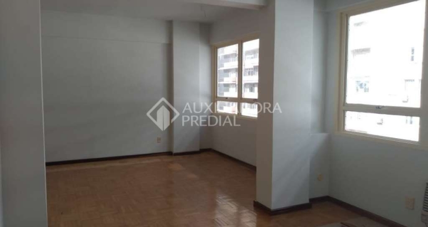 Sala comercial para alugar na Avenida Senador Salgado Filho, 94, Centro Histórico, Porto Alegre