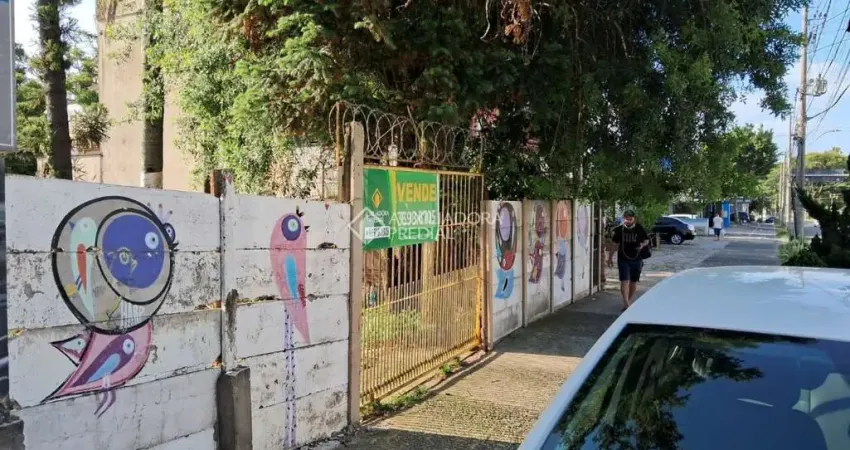 Terreno comercial à venda na Avenida Teresópolis, 2593, Teresópolis, Porto Alegre