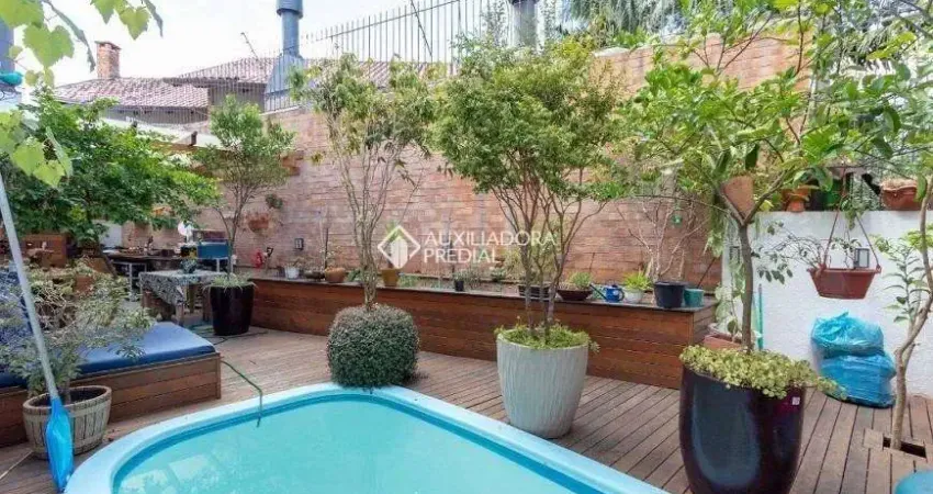 Casa em condomínio fechado com 4 quartos à venda na Rua Morano Calabro, 51, Jardim Isabel, Porto Alegre