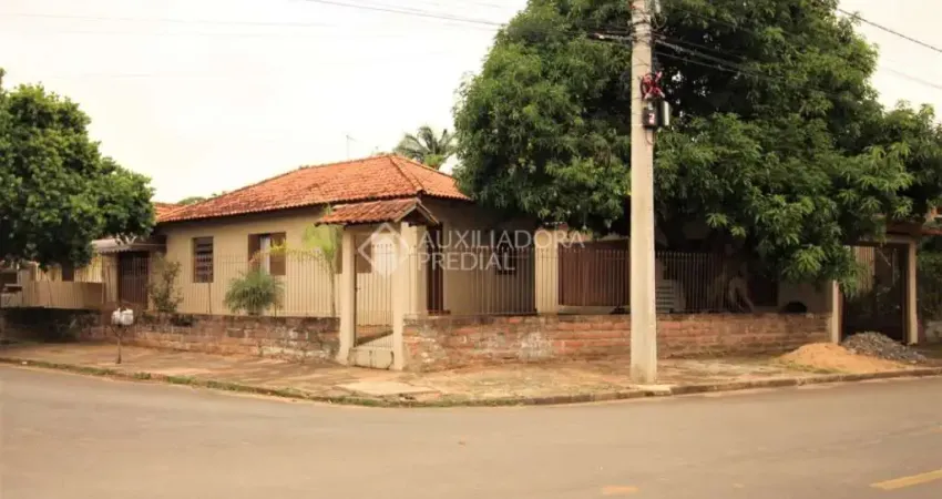 Casa com 2 quartos à venda na Rua Augusta Rosalina Chaves, 242, Jardim América, São Leopoldo