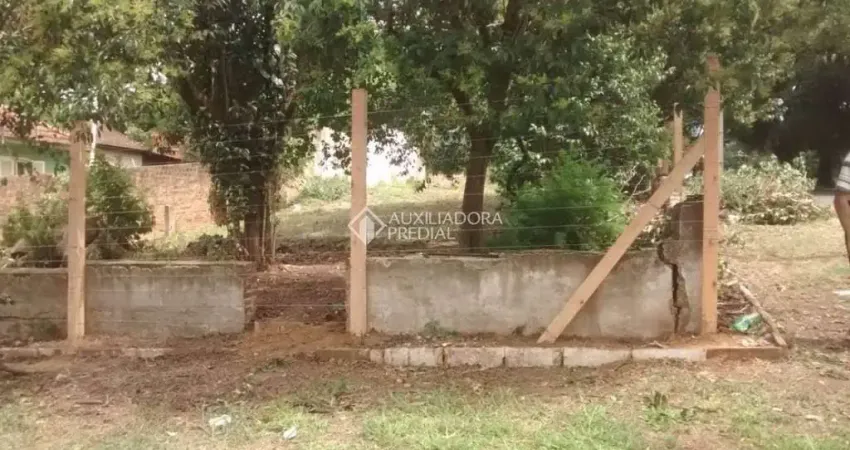 Terreno à venda na Rua Tietê, 941, Igara, Canoas