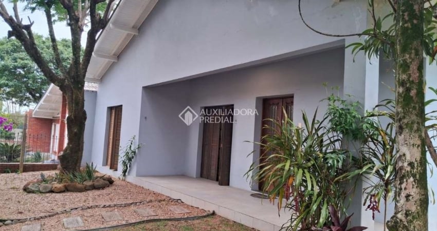 Casa com 3 quartos à venda na Rua Santo Afonso, 234, Padre Reus, São Leopoldo