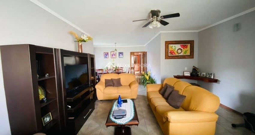Casa com 3 quartos à venda na Rua do Bosque, 77, Boa Saúde, Novo Hamburgo
