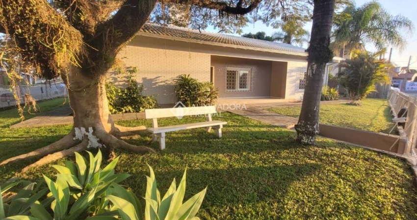 Casa com 3 quartos à venda na Rua Suíça, 55, Pinheiro, São Leopoldo