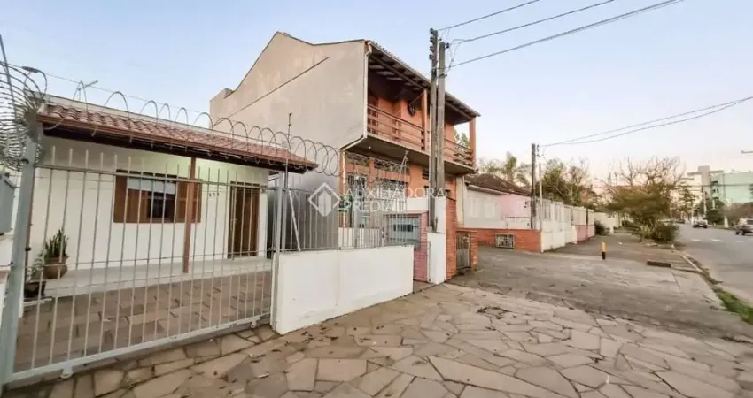 Casa com 3 quartos à venda na Rua Azambuja Fortuna, 579, Fião, São Leopoldo