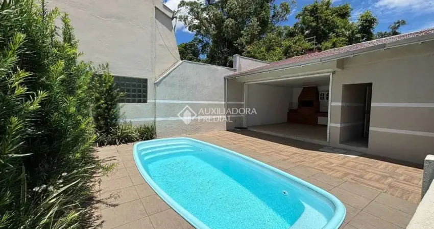 Casa com 3 quartos à venda na Rua Padre Ambrósio Schupp, 96, Cristo Rei, São Leopoldo