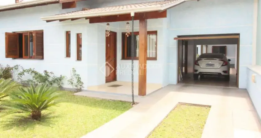 Casa com 3 quartos à venda na Rua Jorge Schuch, 539, Feitoria, São Leopoldo