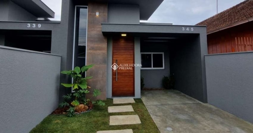 Casa com 3 quartos à venda na Rua Anchieta, 345, Cristo Rei, São Leopoldo