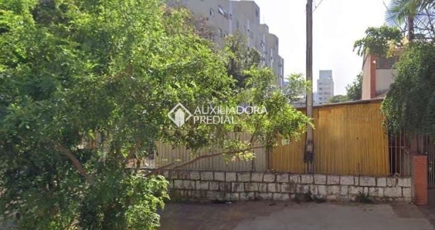 Terreno em condomínio fechado à venda na Rua Honório Silveira Dias, 920, São João, Porto Alegre