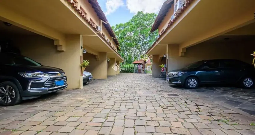 Casa em condomínio fechado com 3 quartos à venda na Avenida Imperial, 30, Ipanema, Porto Alegre