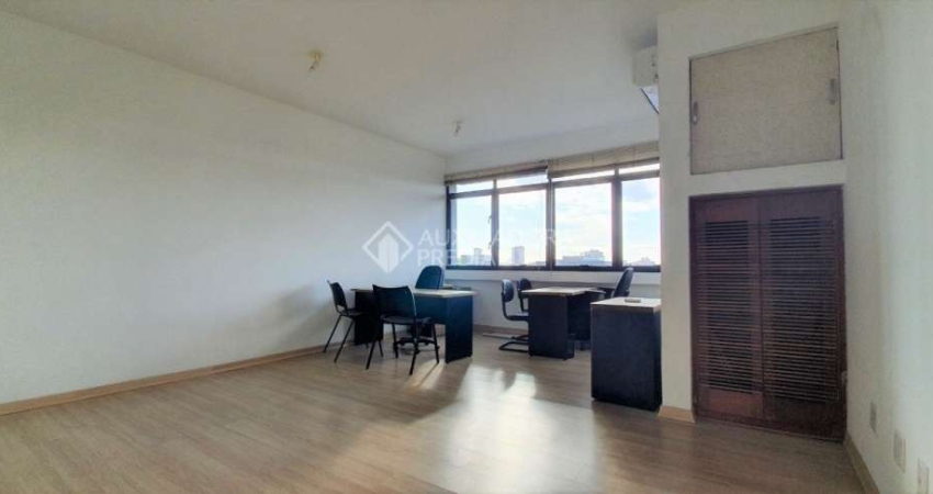 Sala comercial à venda na Avenida Benjamin Constant, 1444, São João, Porto Alegre