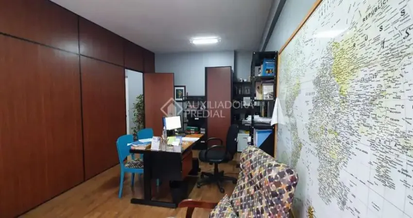 Sala comercial à venda na Avenida Protásio Alves, 3504, Petrópolis, Porto Alegre