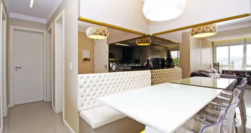 Apartamento com 3 quartos à venda na Avenida Otto Niemeyer, 1006, Tristeza, Porto Alegre