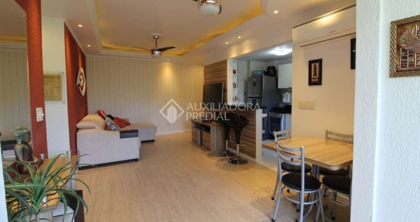 Apartamento com 2 quartos à venda na Rua Afonso Arinos, 291, Camaquã, Porto Alegre