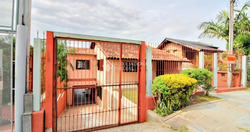 Casa com 4 quartos à venda na Rua Jair de Moura Calixto, 40, Ipanema, Porto Alegre