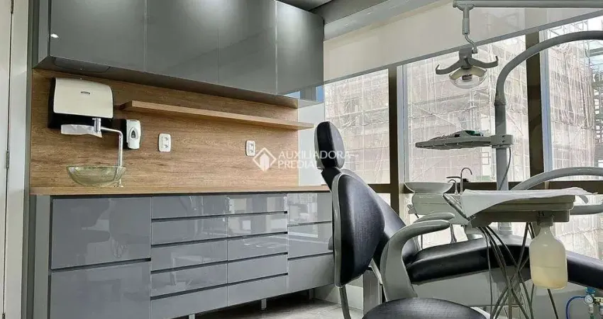 Sala comercial à venda na Avenida Lageado, 1212, Petrópolis, Porto Alegre