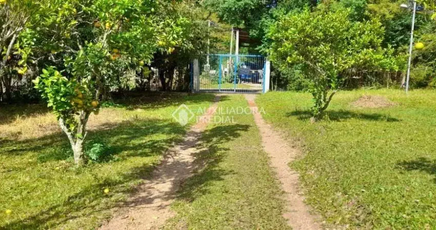 Terreno em condomínio fechado à venda na Rua Dona Mariana, 812, Restinga, Porto Alegre