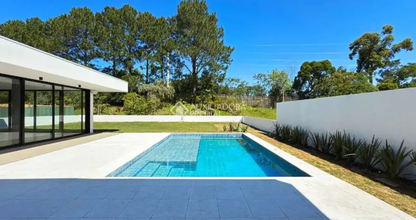 Casa em condomínio fechado com 4 quartos à venda na Avenida Juca Batista, 9000, Chapéu do Sol, Porto Alegre