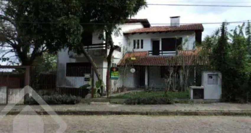 Casa com 4 quartos à venda na Rua Professor Xavier Simões, 253, Tristeza, Porto Alegre