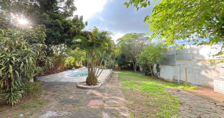 Casa com 3 quartos à venda na Avenida Belém Velho, 2180, Vila Nova, Porto Alegre
