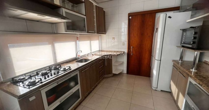 Casa com 3 quartos à venda na CARLOS REVERBEL, 148, São José, Canoas