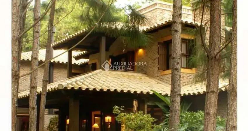 Casa em condomínio fechado com 7 quartos à venda na Praia De Atlântida, 21, Centro, Xangri-Lá