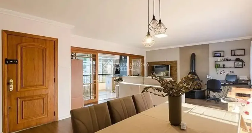 Apartamento com 3 quartos à venda na Rua Eurico Lara, 794, Medianeira, Porto Alegre