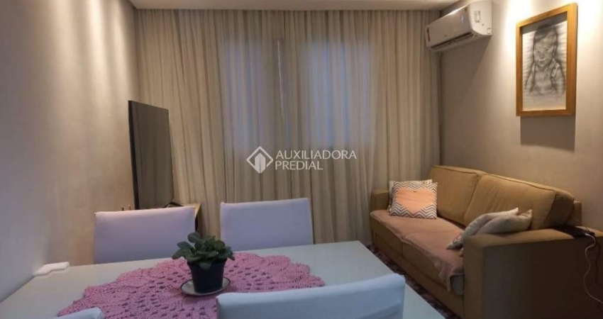 Apartamento com 2 quartos à venda na Rua dos Maias, 1103, Rubem Berta, Porto Alegre