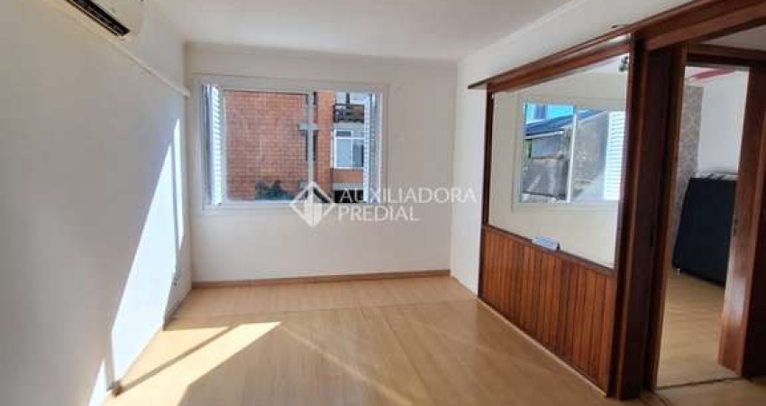 Apartamento com 2 quartos à venda na Rua Demétrio Ribeiro, 56, Centro Histórico, Porto Alegre