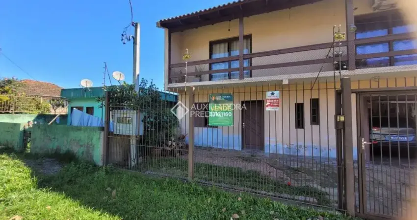 Casa com 6 quartos à venda na Avenida José Corrêa da Silva, 257, Cavalhada, Porto Alegre
