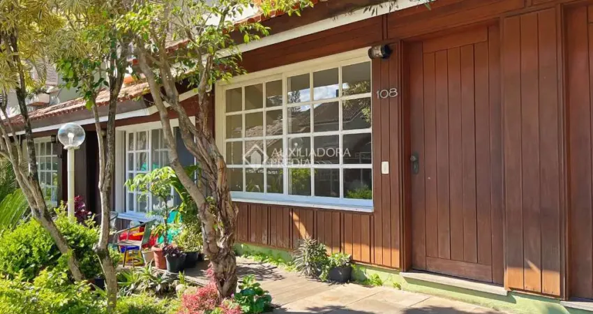 Casa em condomínio fechado com 2 quartos à venda na Rua Doutor Armando Barbedo, 1151, Tristeza, Porto Alegre