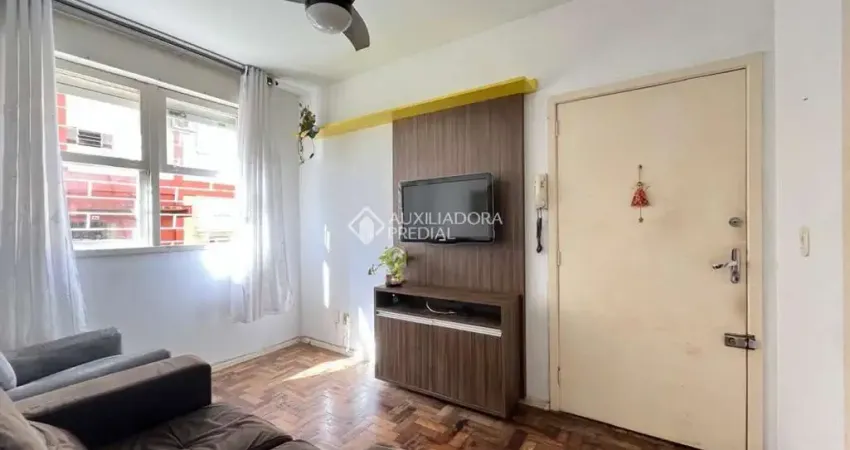 Apartamento com 2 quartos à venda na Travessa Escobar, 454, Camaquã, Porto Alegre