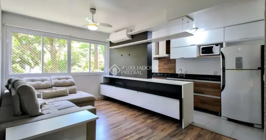 Apartamento com 3 quartos à venda na Rua Dário Totta, 215, Teresópolis, Porto Alegre