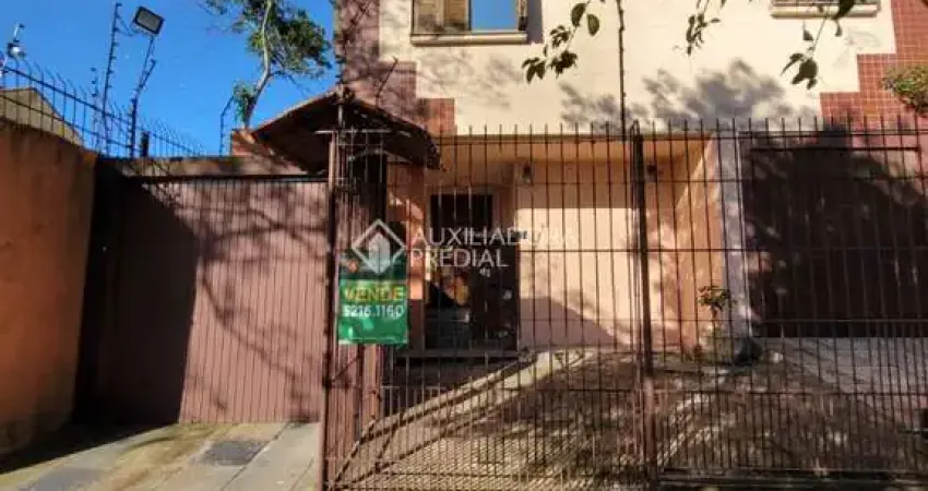 Apartamento com 3 quartos à venda na Avenida São Sebastião, 417, Nonoai, Porto Alegre