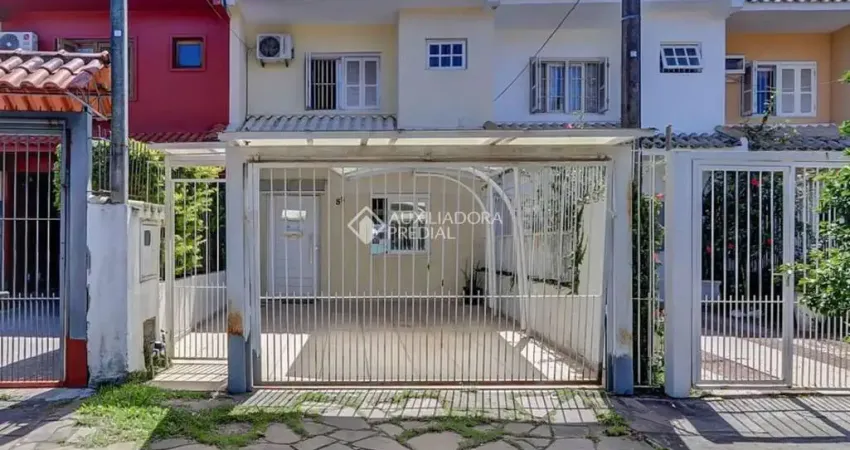 Casa com 3 quartos à venda na Rua Carlos Frederico Albers, 58, Espírito Santo, Porto Alegre