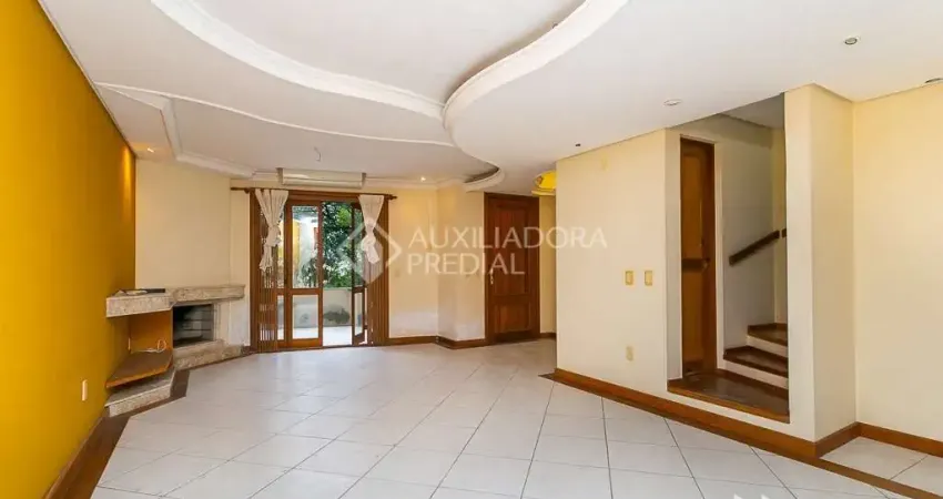 Casa em condomínio fechado com 4 quartos à venda na Rua Padre João Batista Reus, 438, Vila Conceição, Porto Alegre