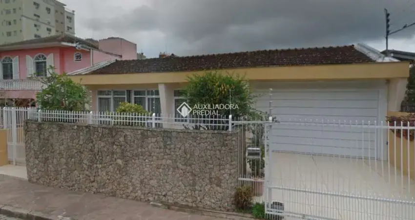 Casa com 4 quartos à venda na Rua Graciliano Ramos, 54, Agronômica, Florianópolis